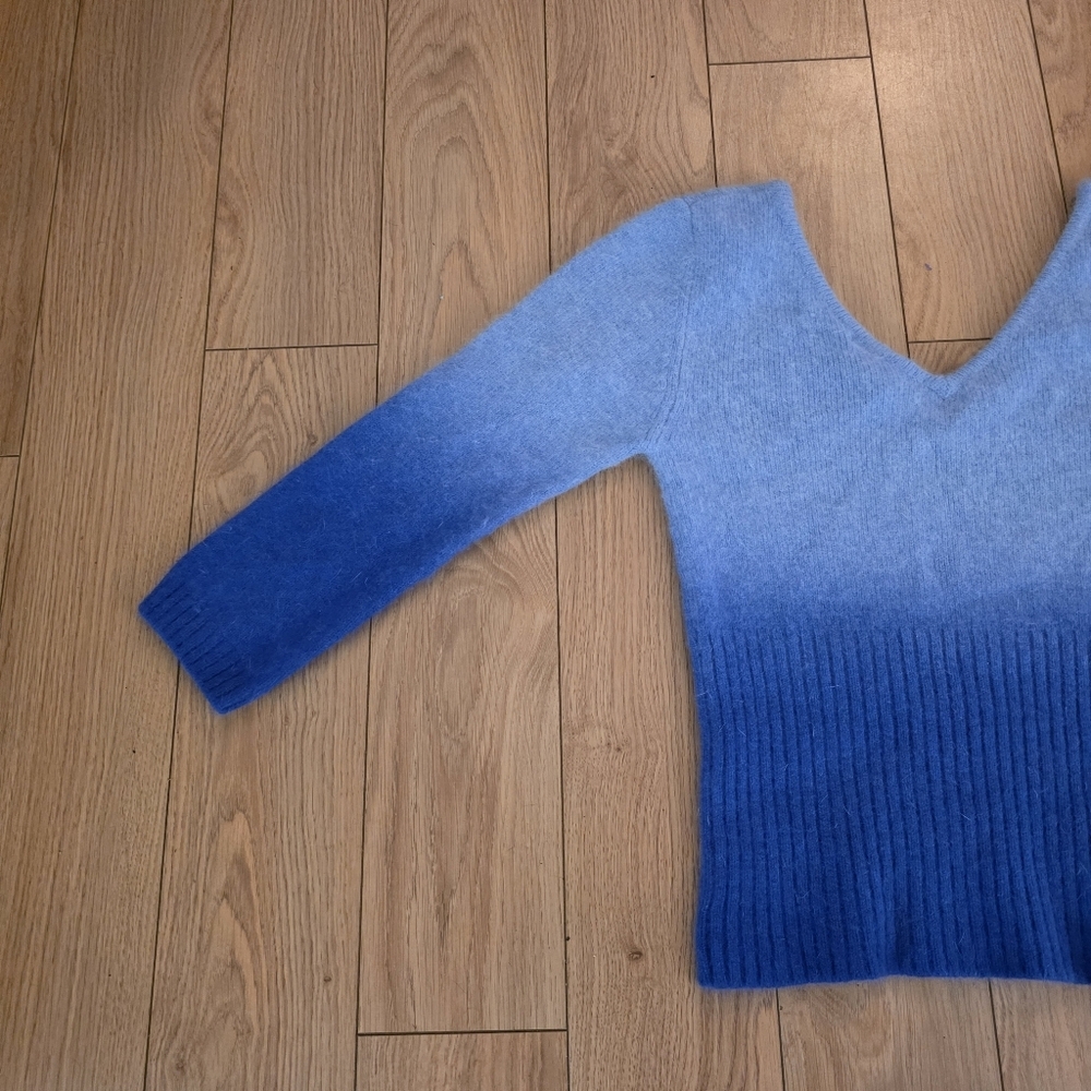 Friends Clothing Angora Blend Sweater- S - Picture 10 of 12